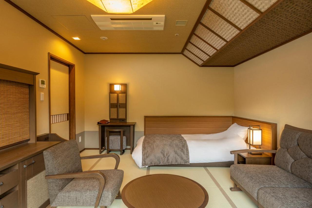 Jozankei Onsen Yurakusoan Hotel ซัปโปโร ภายนอก รูปภาพ